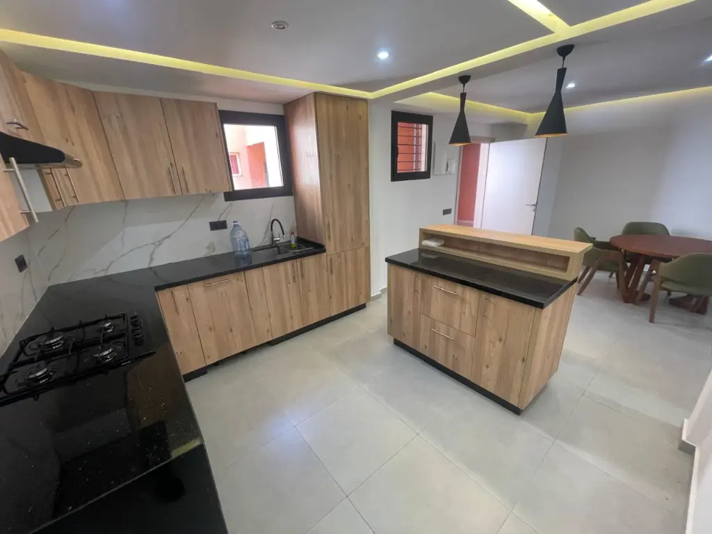 PHOTO-2025-10-08-18-15-37 3.webp