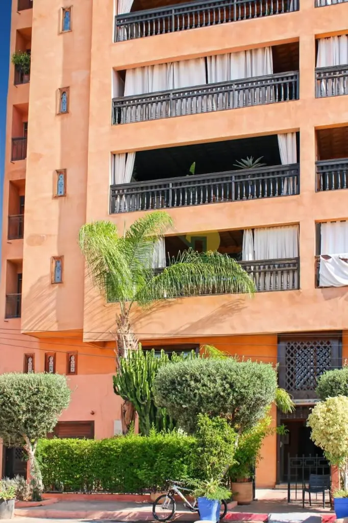 PHOTO-2025-10-13-16-25-31 4.webp