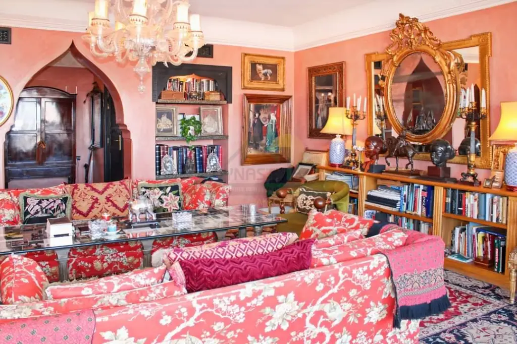 PHOTO-2025-10-13-16-25-30 4.webp