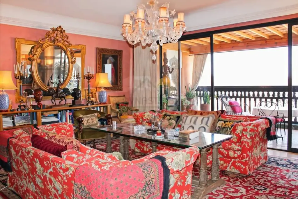 PHOTO-2025-10-13-16-25-28 2.webp