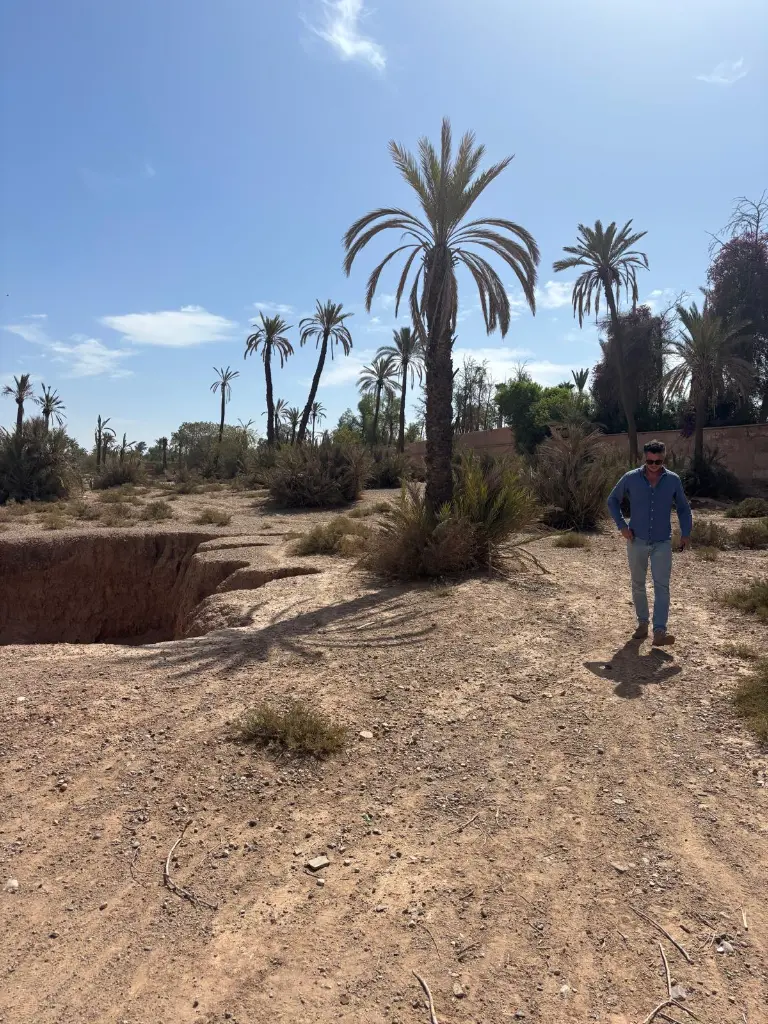 PHOTO-2025-10-14-19-00-31 7.webp