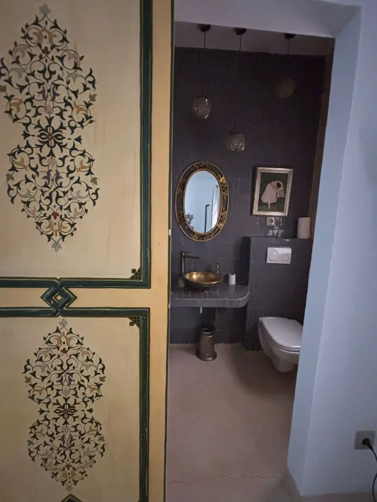 PHOTO-2025-10-15-22-06-10 4.webp