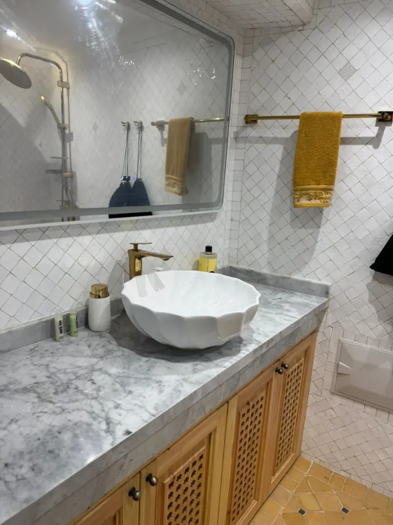 PHOTO-2025-10-20-10-47-36 4.webp