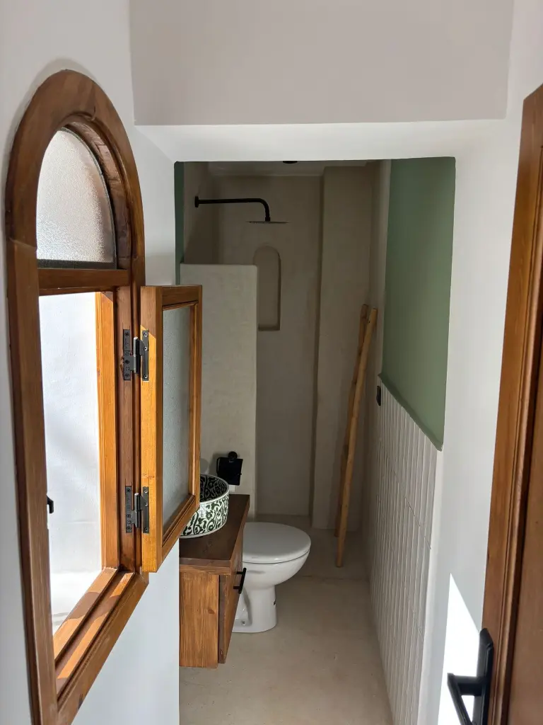 PHOTO-2025-10-31-14-49-39 2.webp