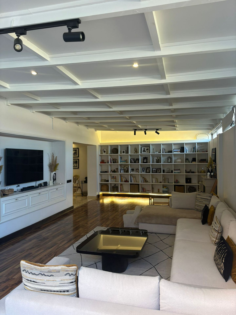 PHOTO-2025-11-28-13-02-15 2.webp