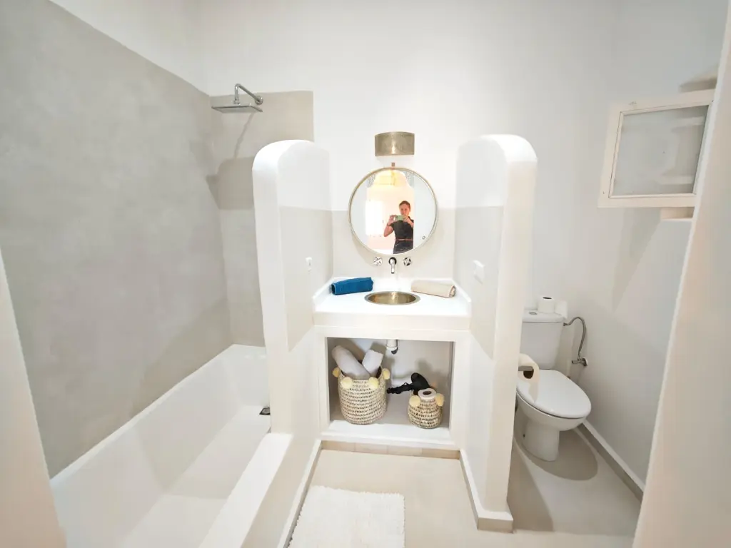 PHOTO-2025-08-05-10-45-32 3.webp