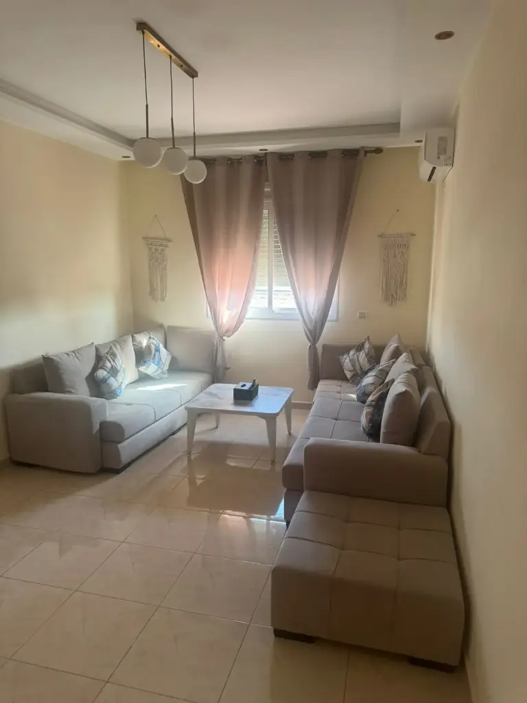 Appartement rénové 78 m2