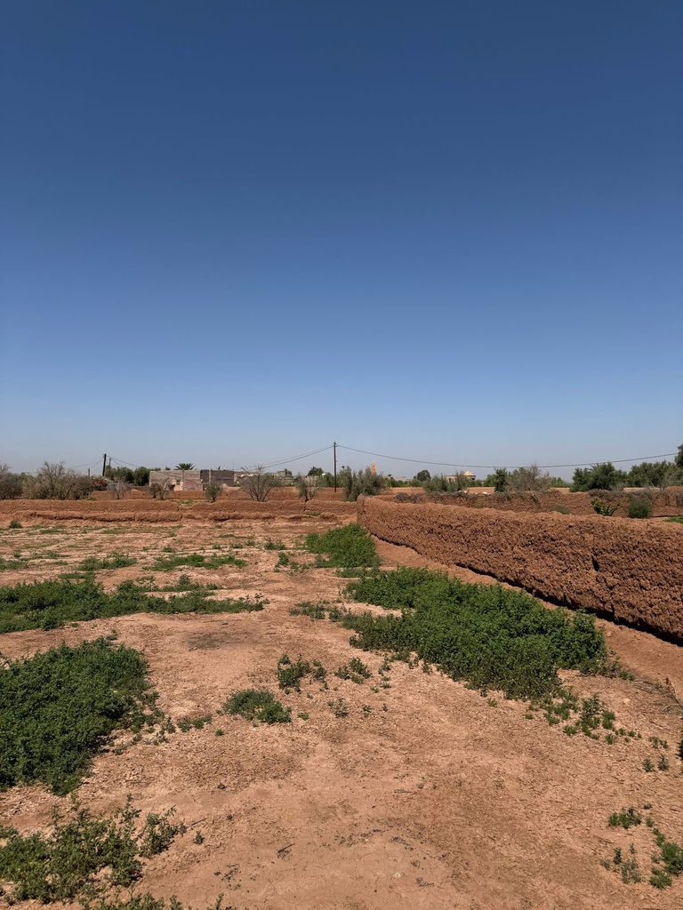 Terrain - Route de Fes 2700 m2