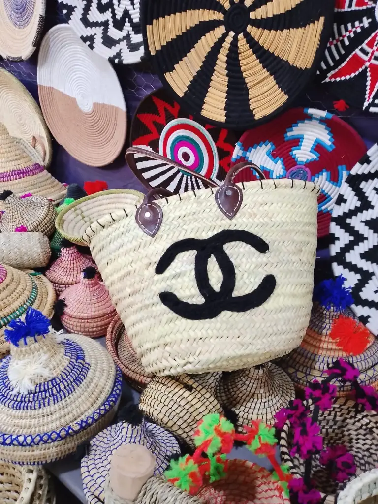 Grand sac en osier avec broderie (copie)