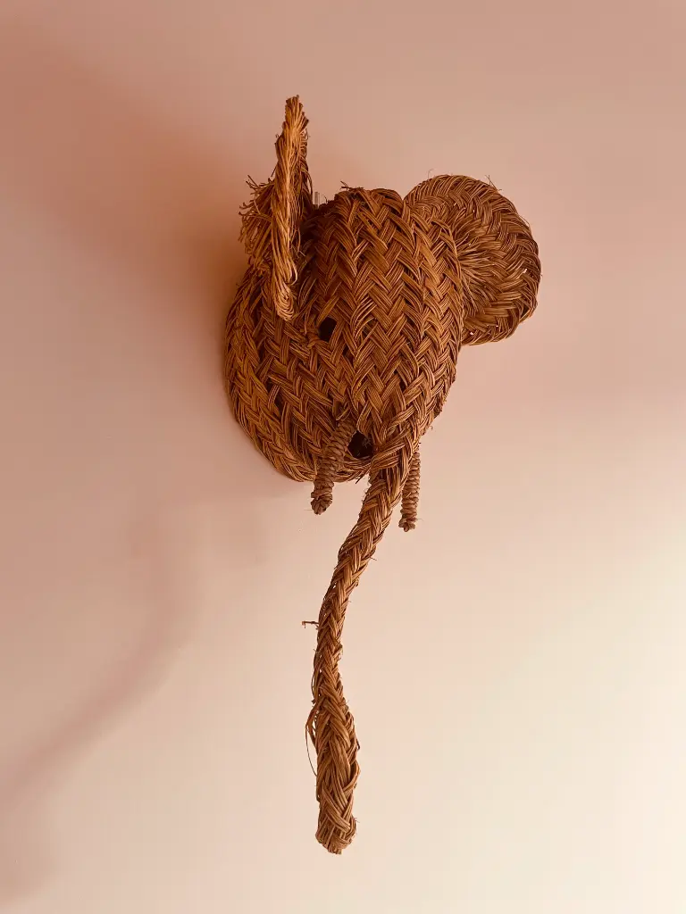 Animaux décoratifs en paille 